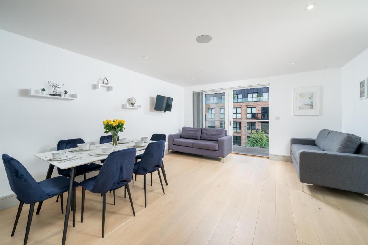 Modern London City Apartment - Victoria Line Esterno foto